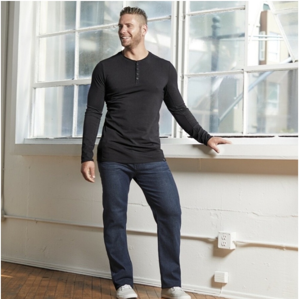 Hylete Denim Men's Optic Performance Straight Leg Athletic Jeans Sz. 32 NWT‎